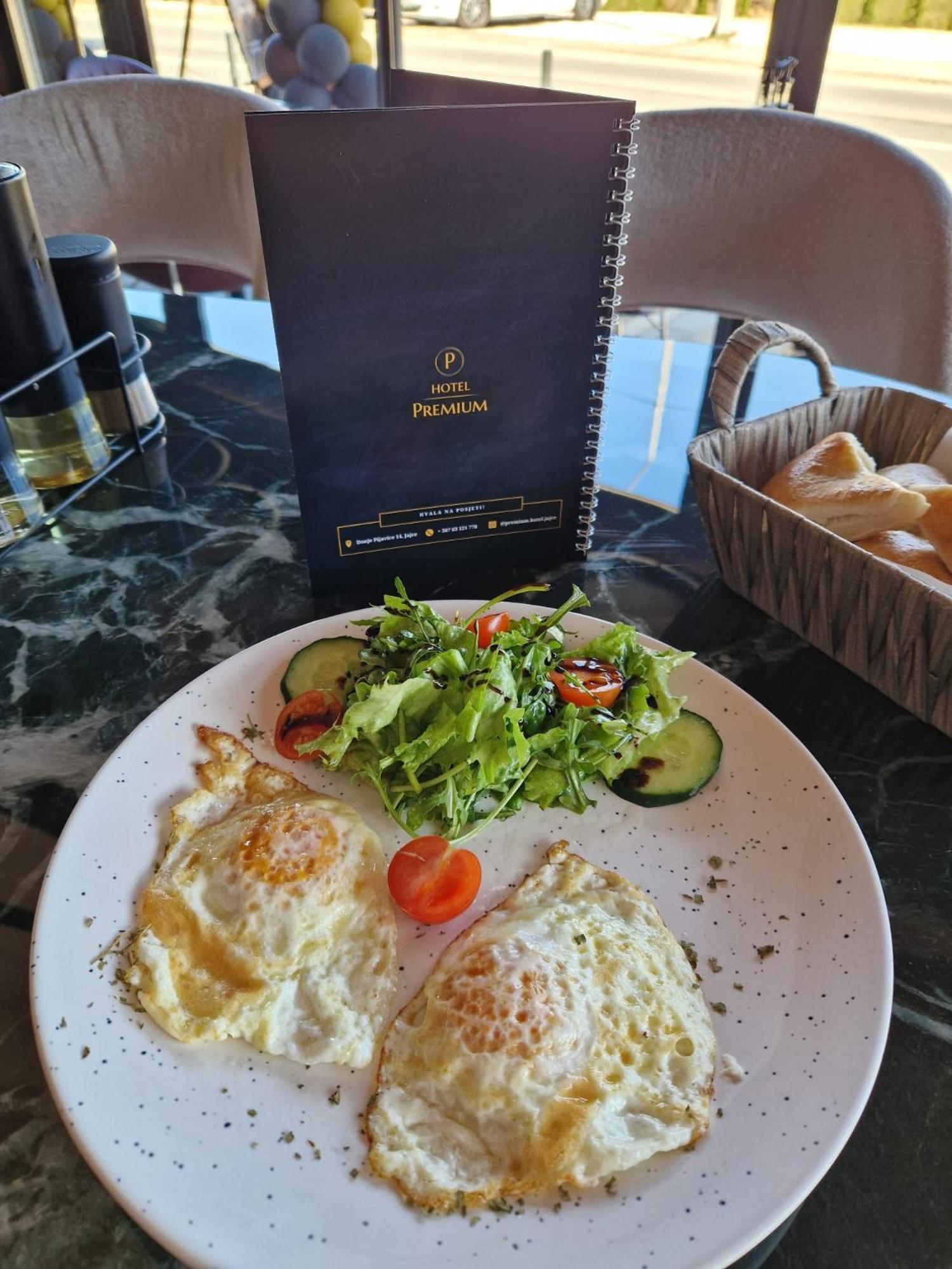Hotel Premium Jajce Eksteriør billede